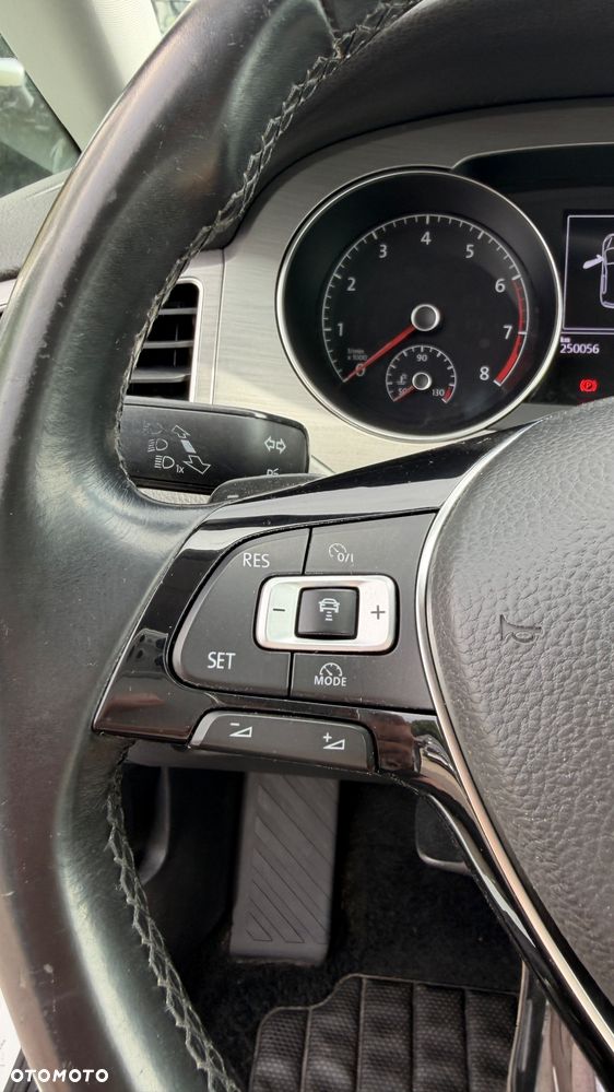 Volkswagen Golf Sportsvan - 16