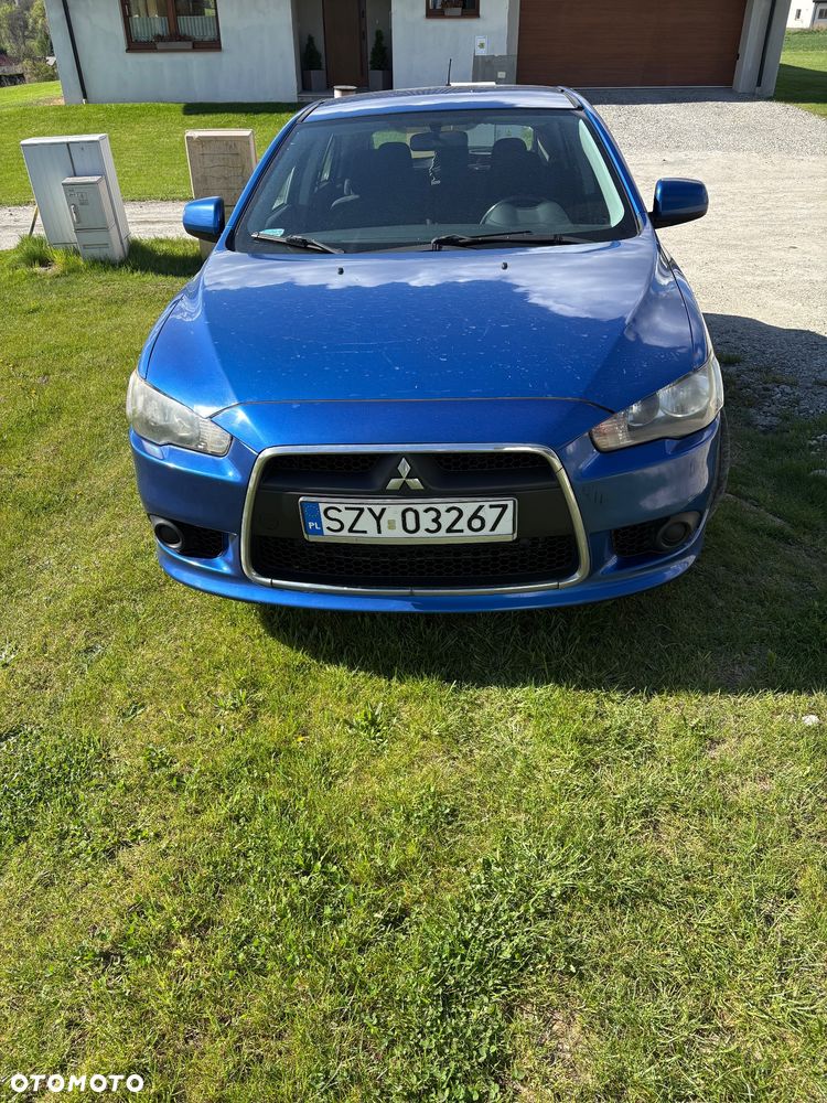 Mitsubishi Lancer - 2