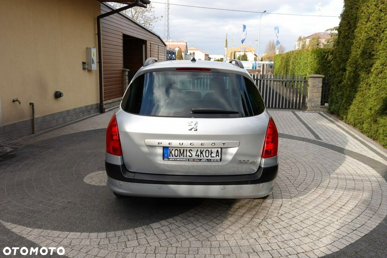 Peugeot 308 - 4
