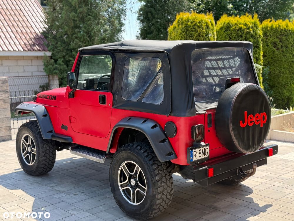 Jeep Wrangler 2.5 Sport - 12