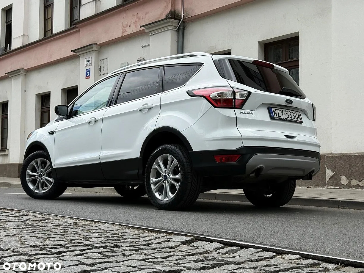 Ford Kuga 1.5 TDCi FWD Titanium - 26