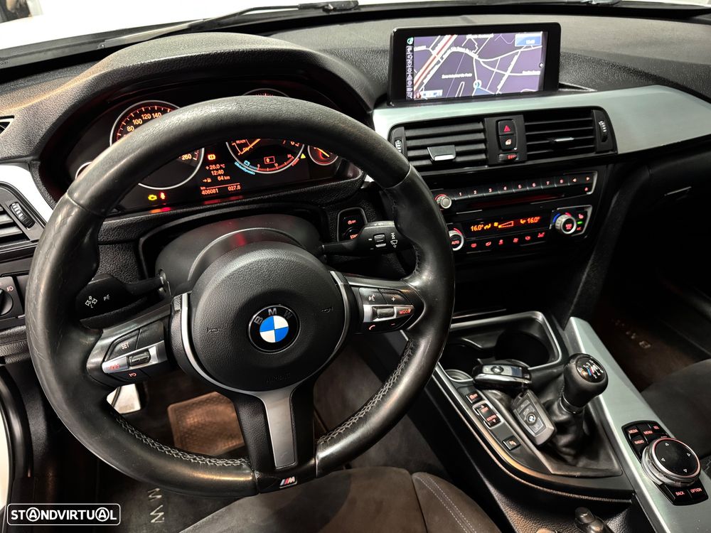 BMW 320 d Pack M - 20