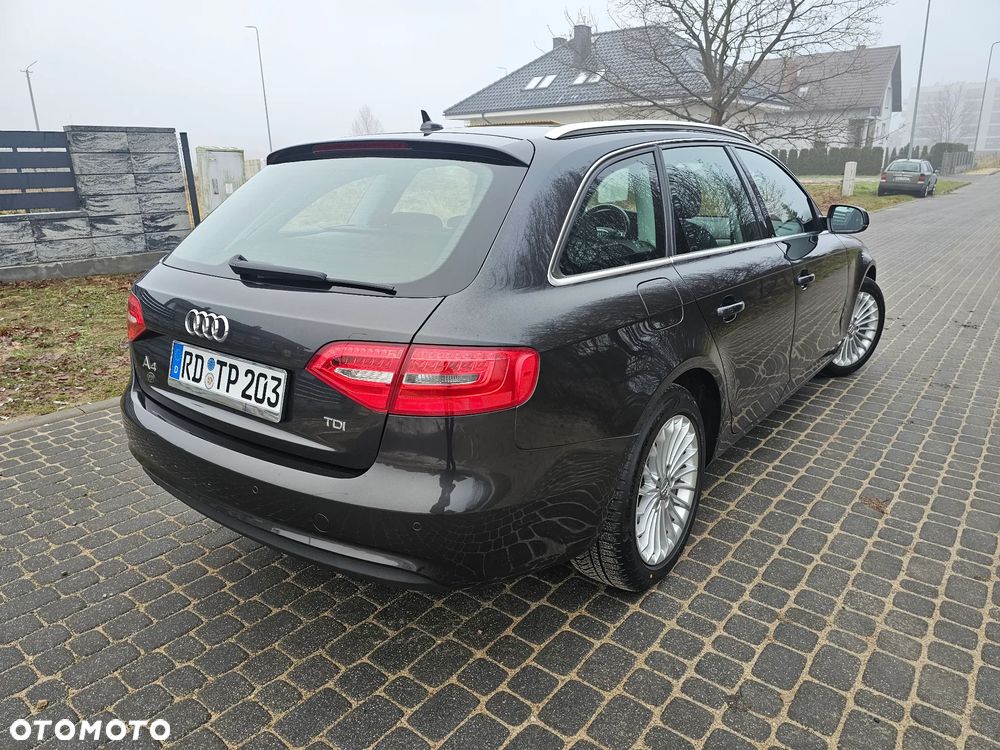 Audi A4 Avant - 4