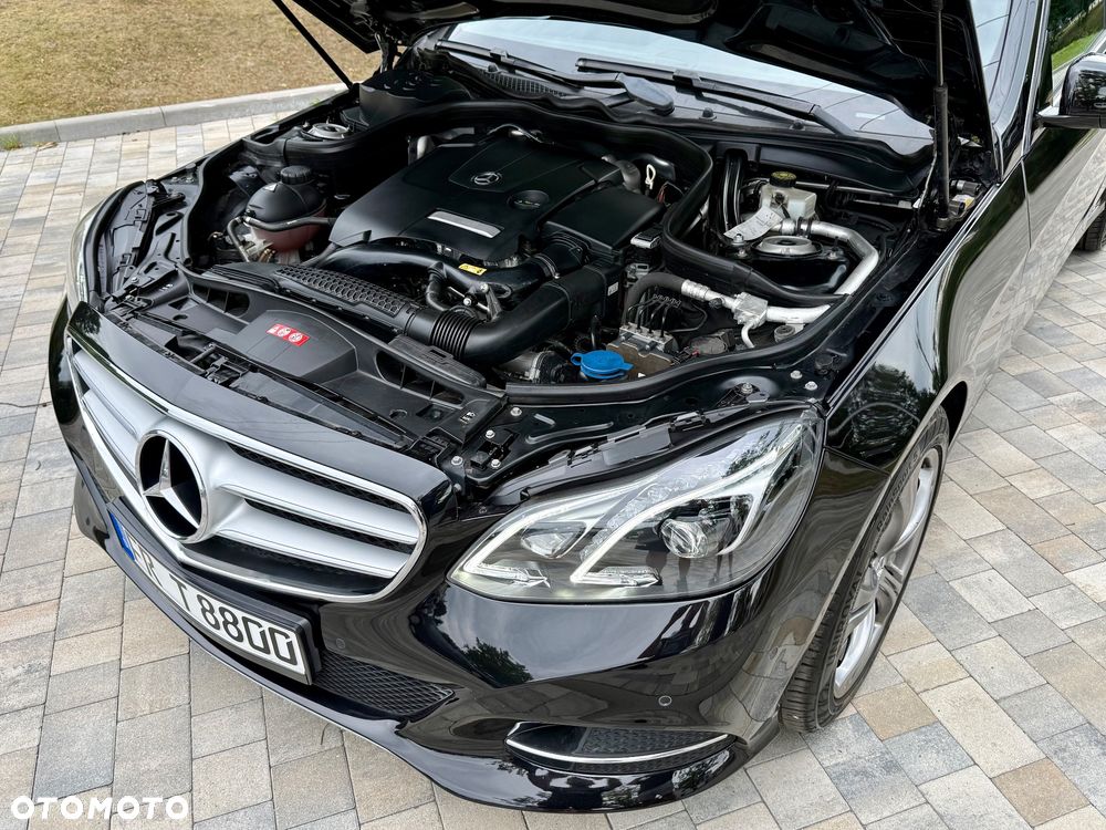 Mercedes-Benz Klasa E 250 7G-TRONIC Avantgarde - 24