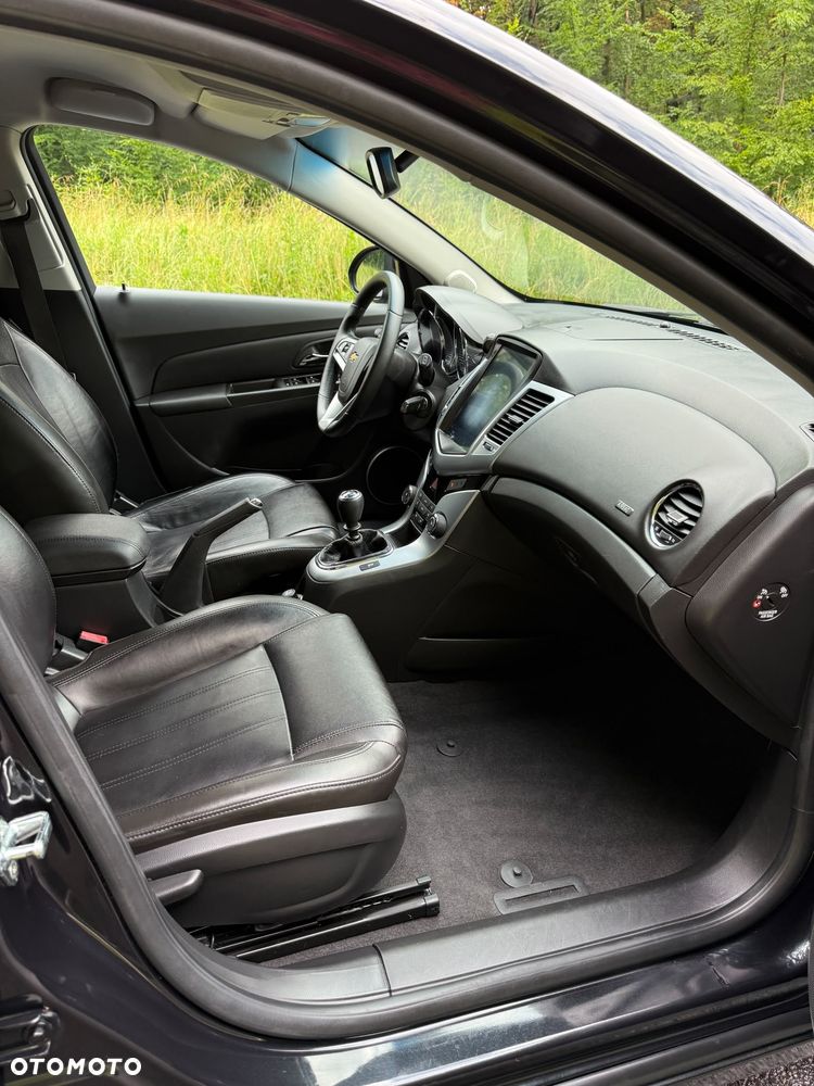 Chevrolet Cruze 2.0TD LTZ+ - 30