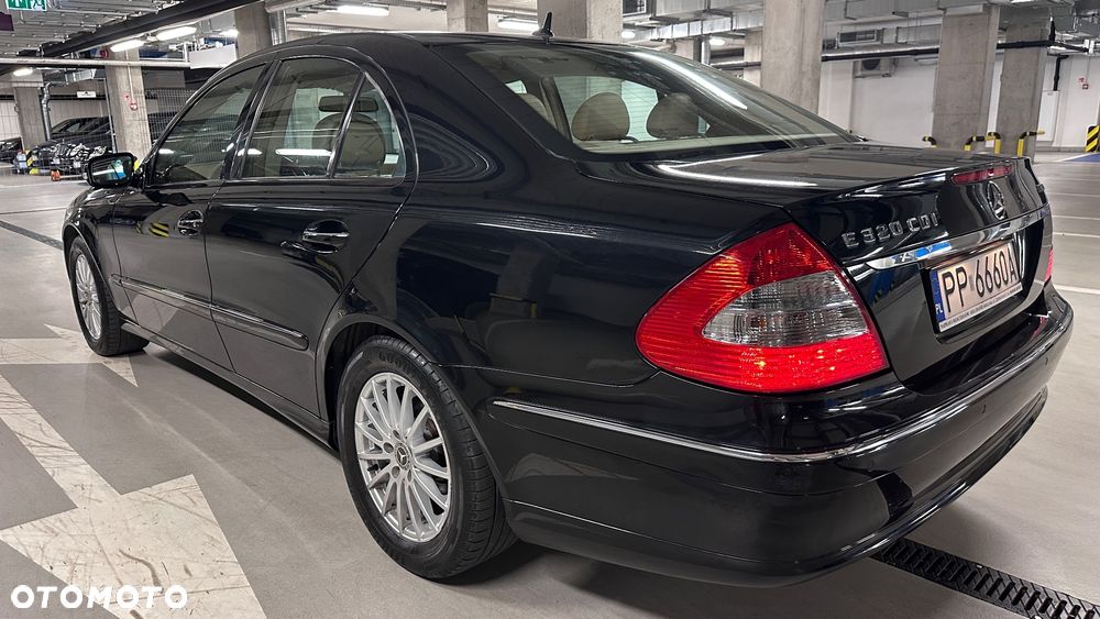 Mercedes-Benz Klasa E 320 CDI 7G-TRONIC Elegance - 6