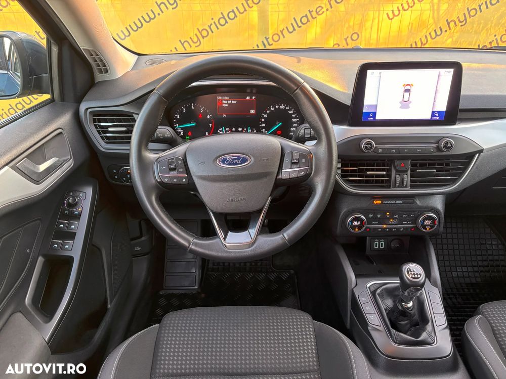 Ford Focus 1.0 EcoBoost MHEV Titanium - 13