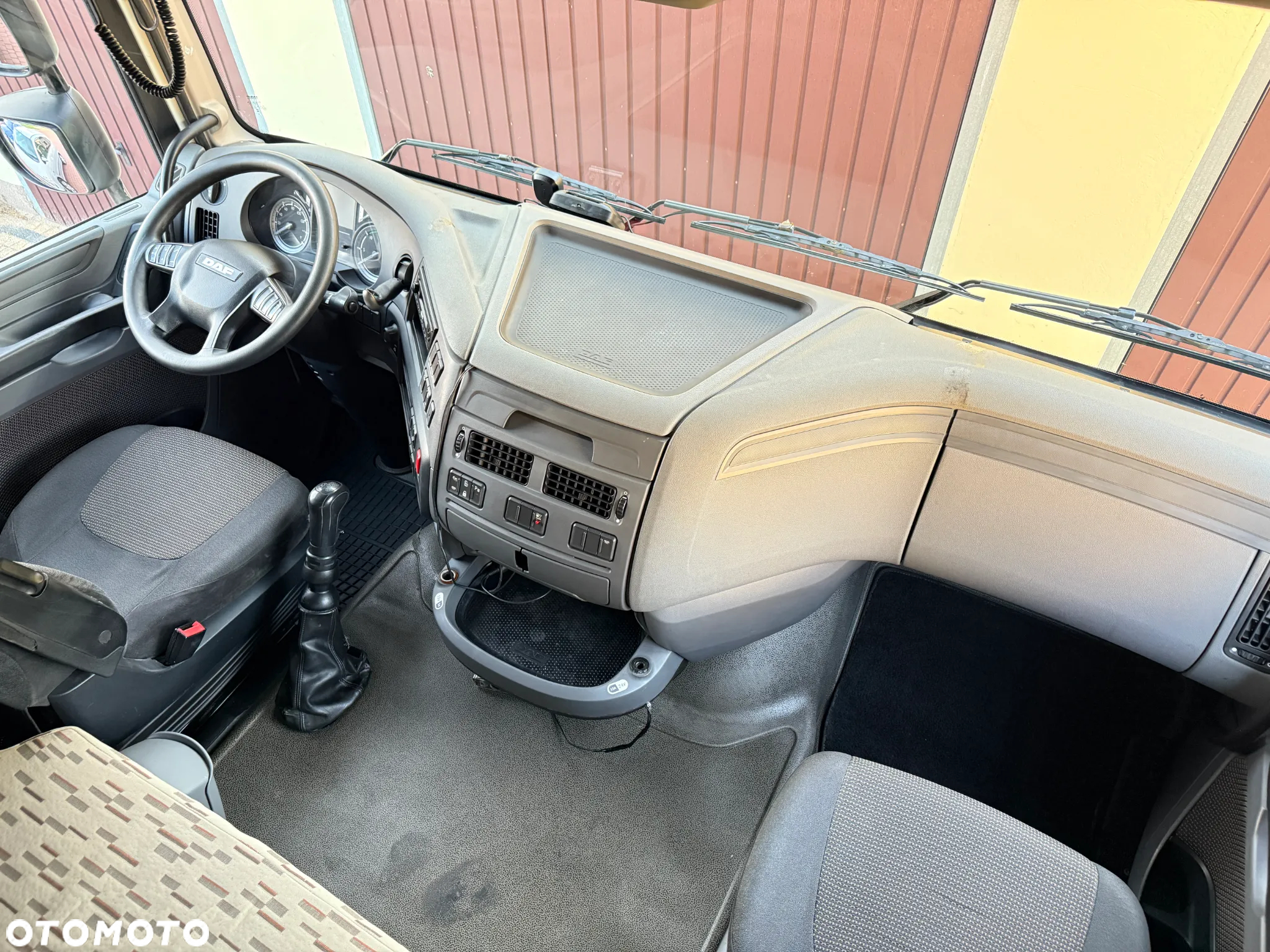 DAF XF 460 106 - 23