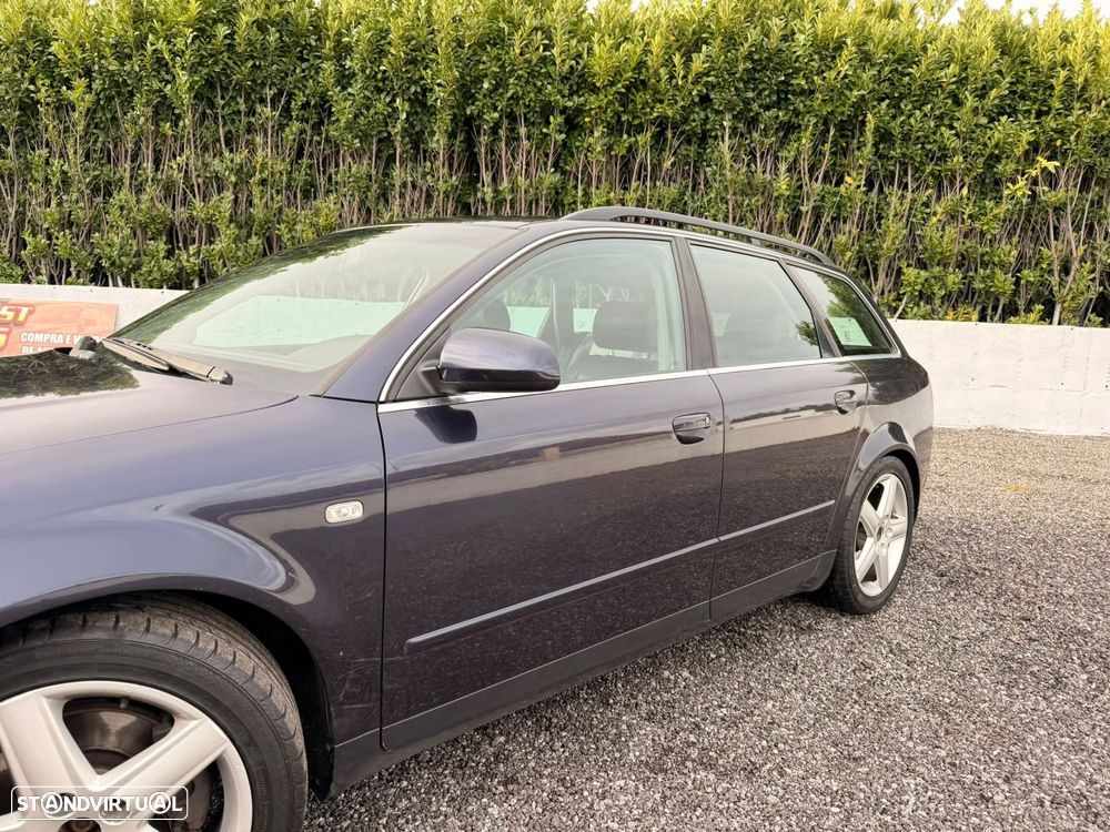 Audi A4 Avant 2.5 TDI quattro - 21