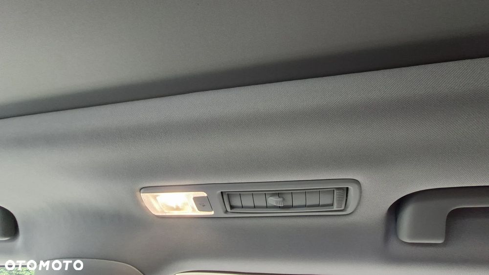 Toyota Highlander 2.5 Hybrid Executive - 16