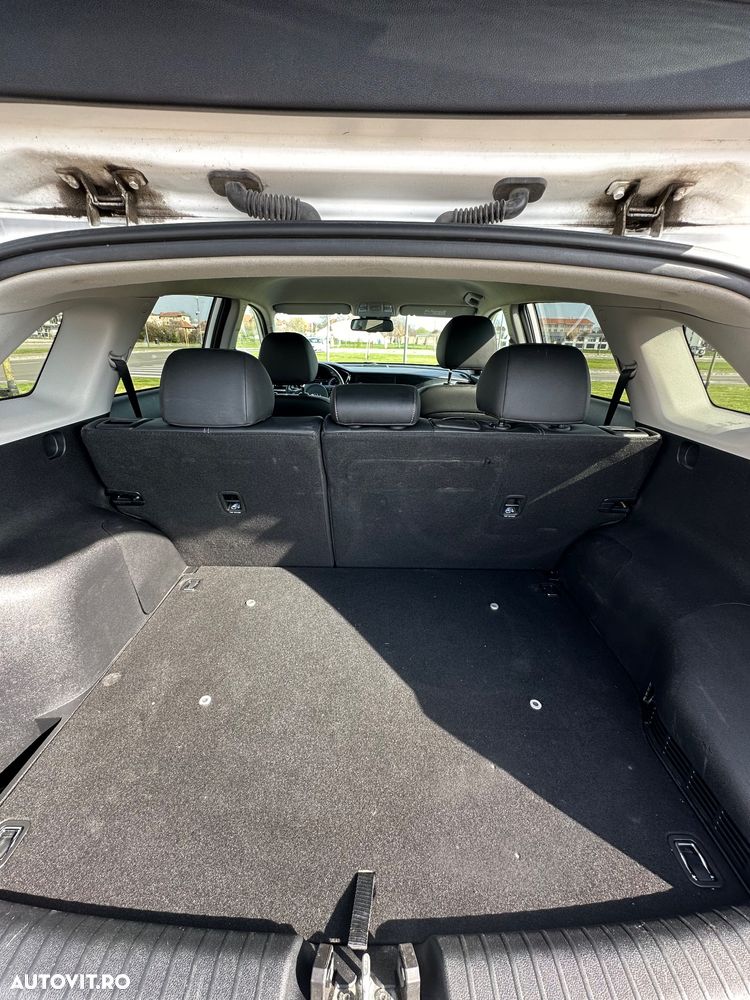 Kia Niro 1.6 GDI PHEV 2WD OPF Aut. Edition 7 - 17