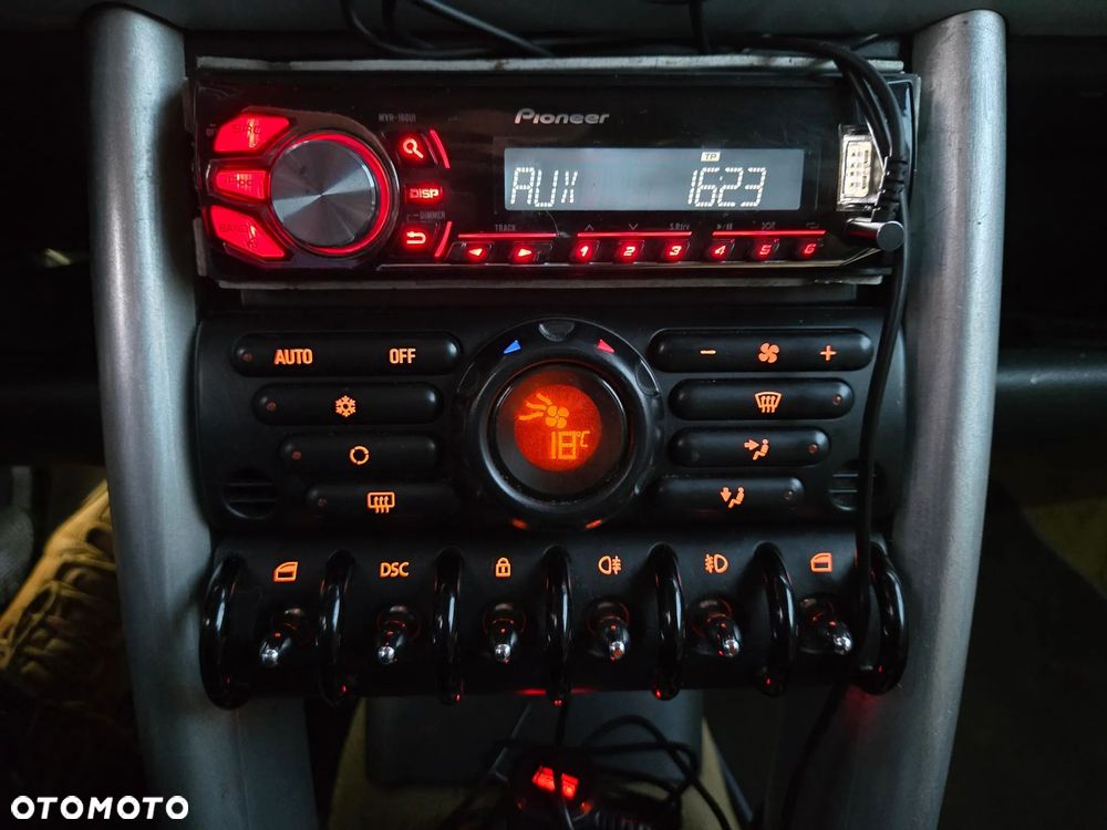 MINI Cooper chili - 9