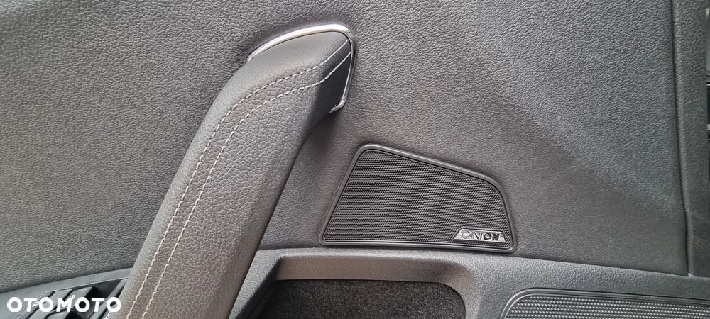 Skoda Superb 2.0 TDI SCR Style DSG - 35
