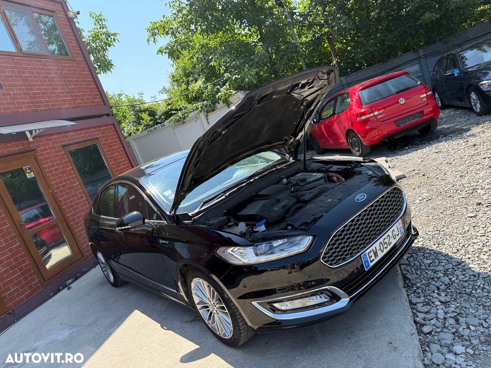 Ford Mondeo Vignale 2.0 Hybrid - 39