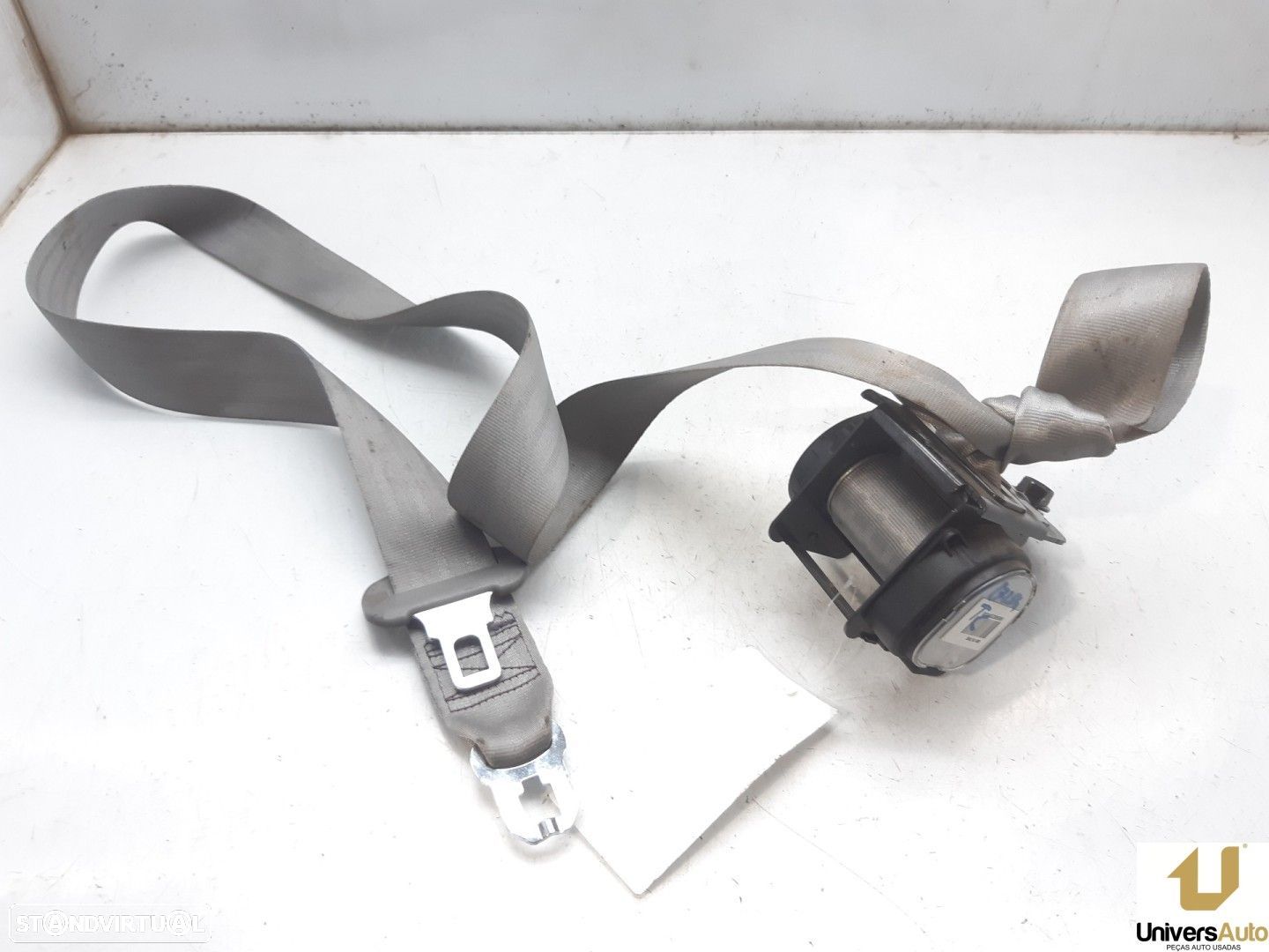 CINTO DE SEGURANÇA TRASEIRO CENTRAL KIA MAGENTIS 2.0 CRDI 140CV 1991CC - 1