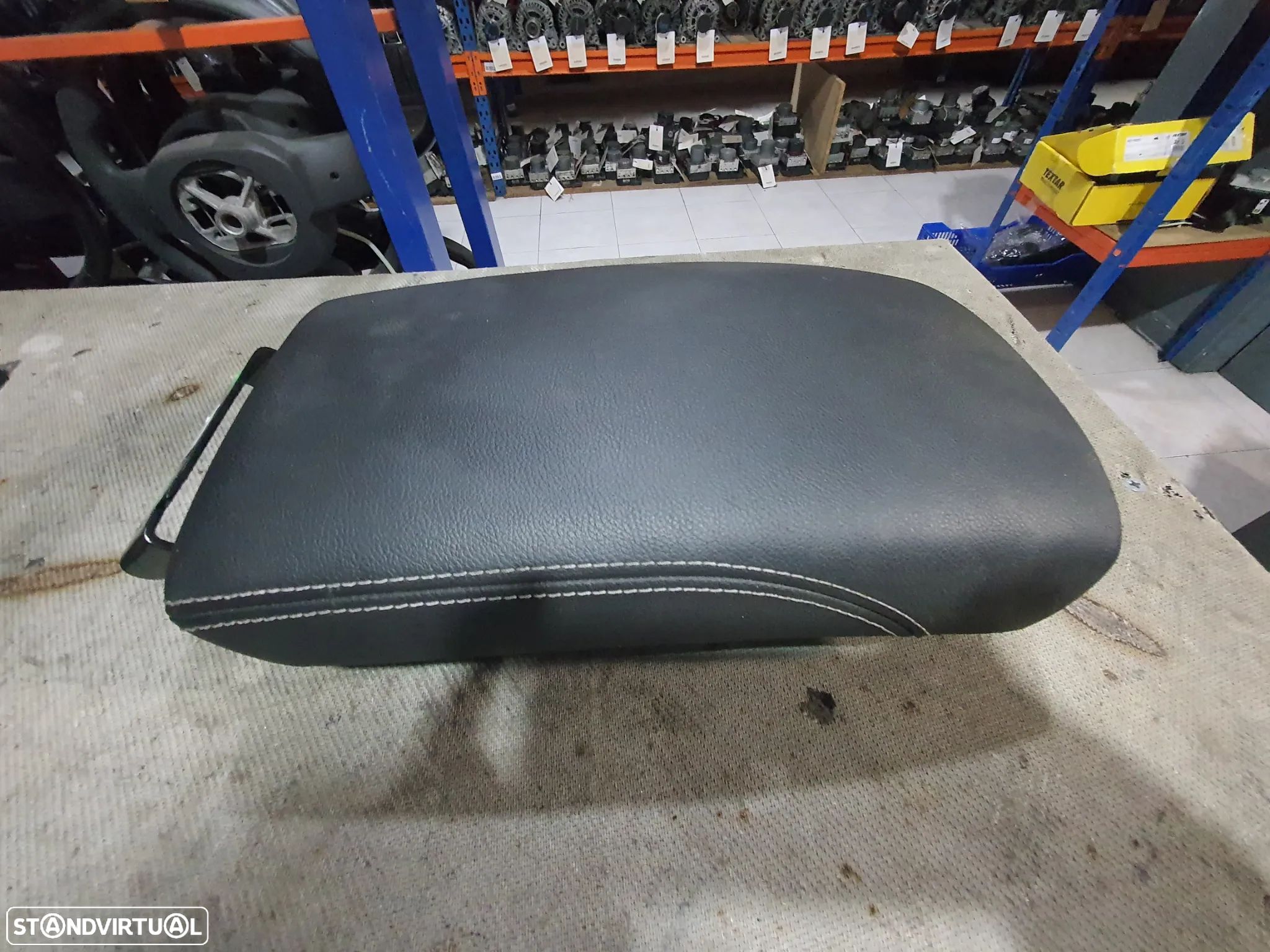APOIO DE BRAÇO RENAULT KADJAR / 969209309R - 1