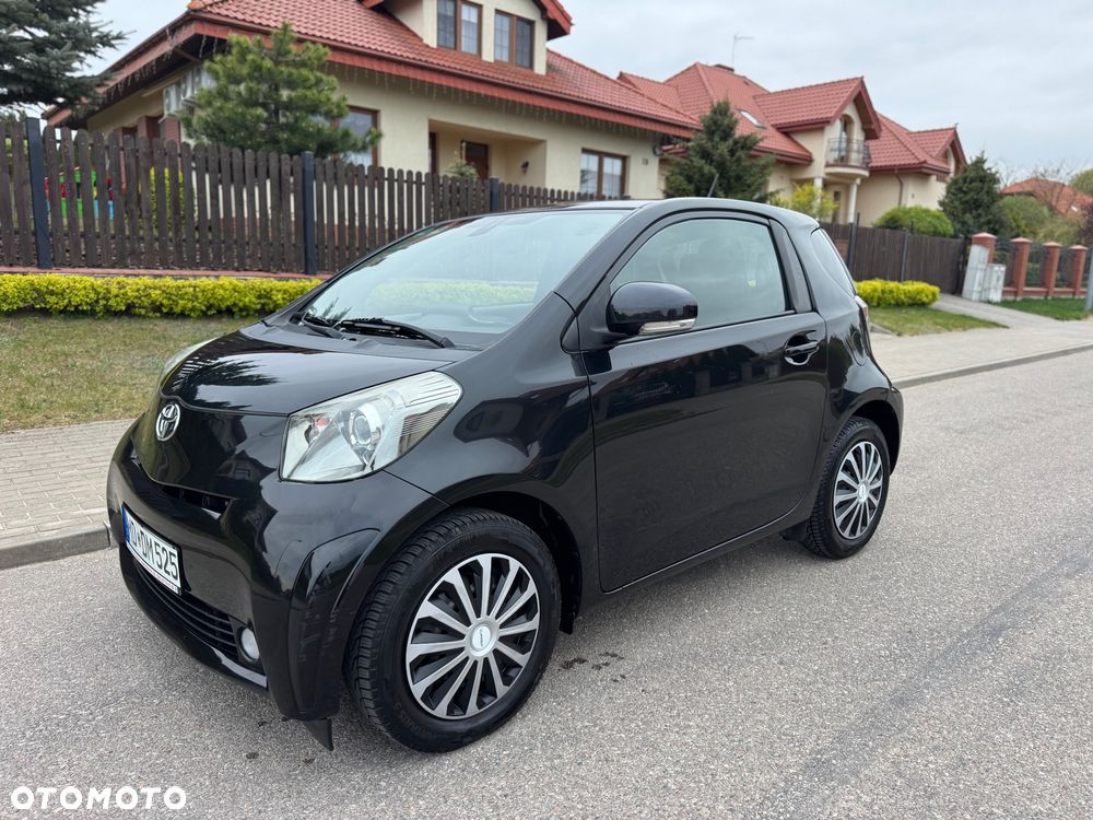 Toyota iQ 1.0 Multidrive + - 1