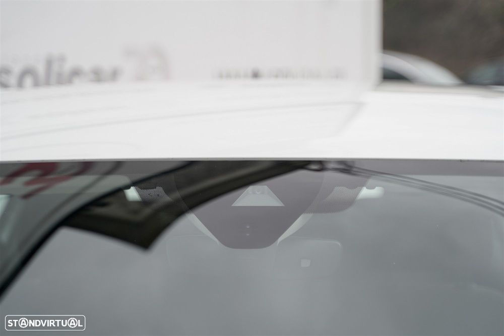 VW Golf 2.0 TDI Life DSG - 9