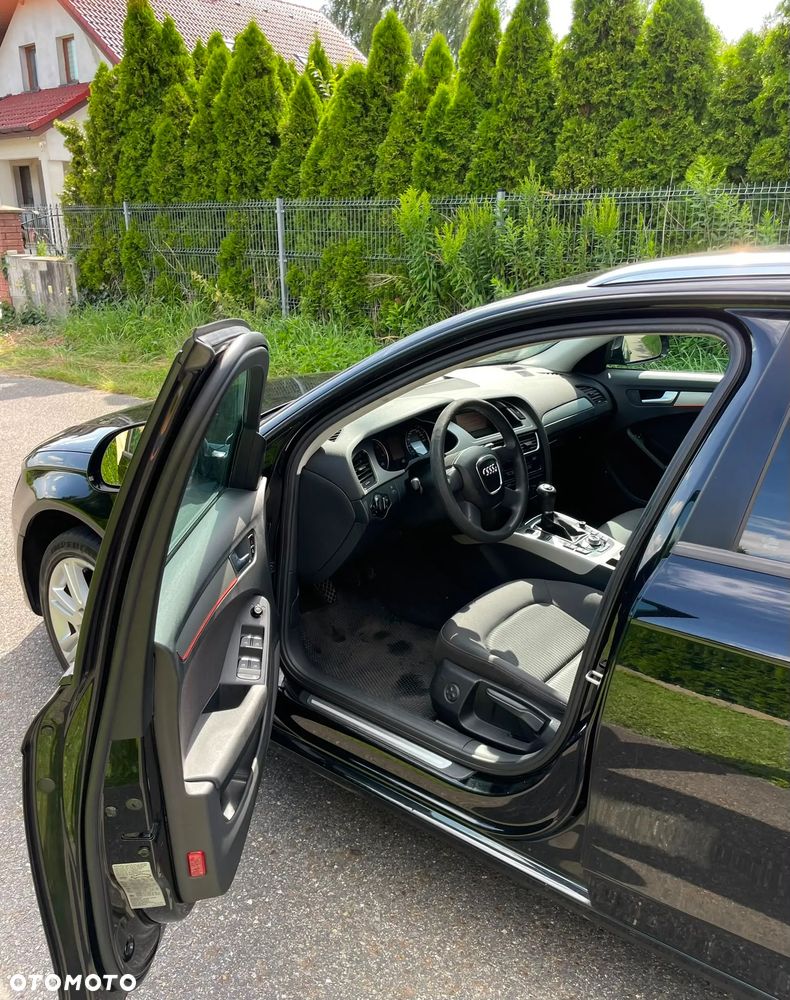 Audi A4 Avant 2.0 TDI - 8