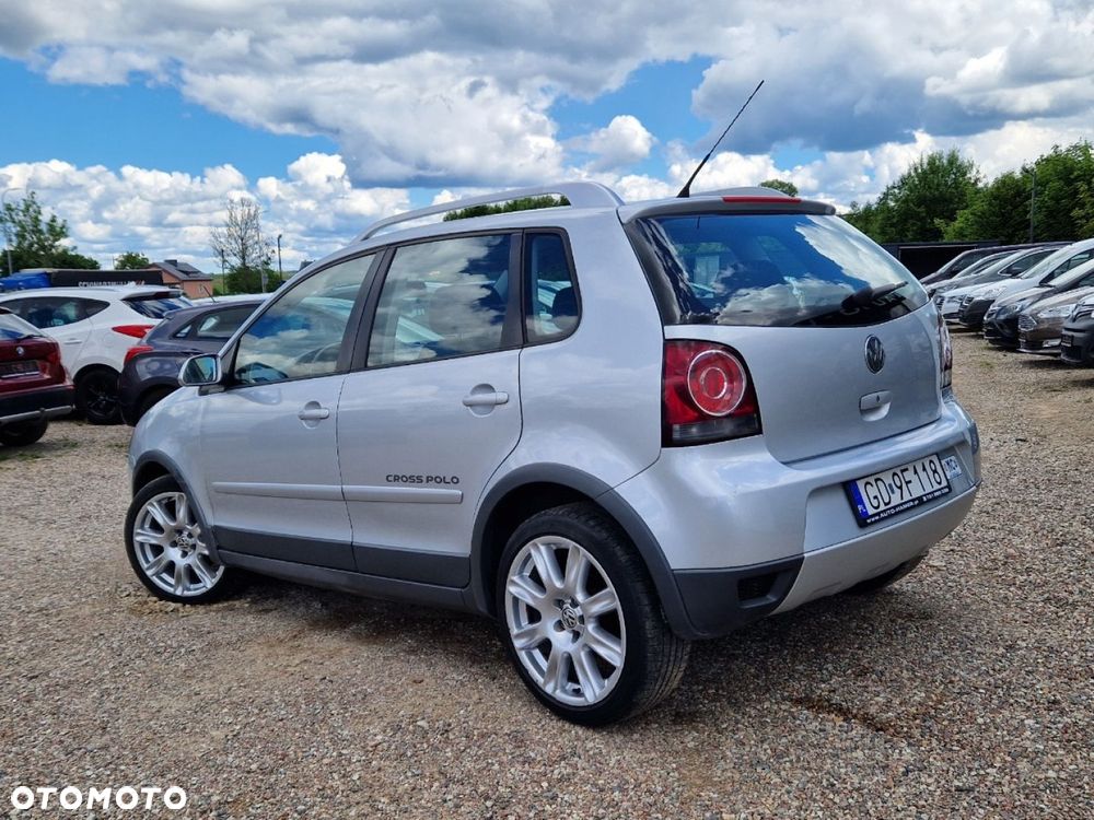 Volkswagen Polo Cross - 4