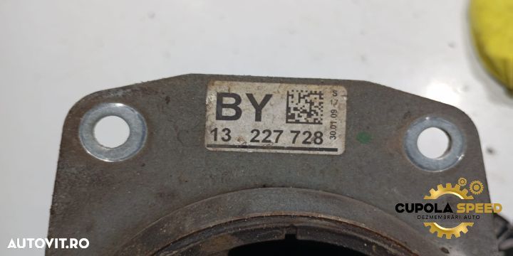 Suport motor 13227728 1.8 benzina A18XER Opel Insignia A [2008 - 2014 - 2