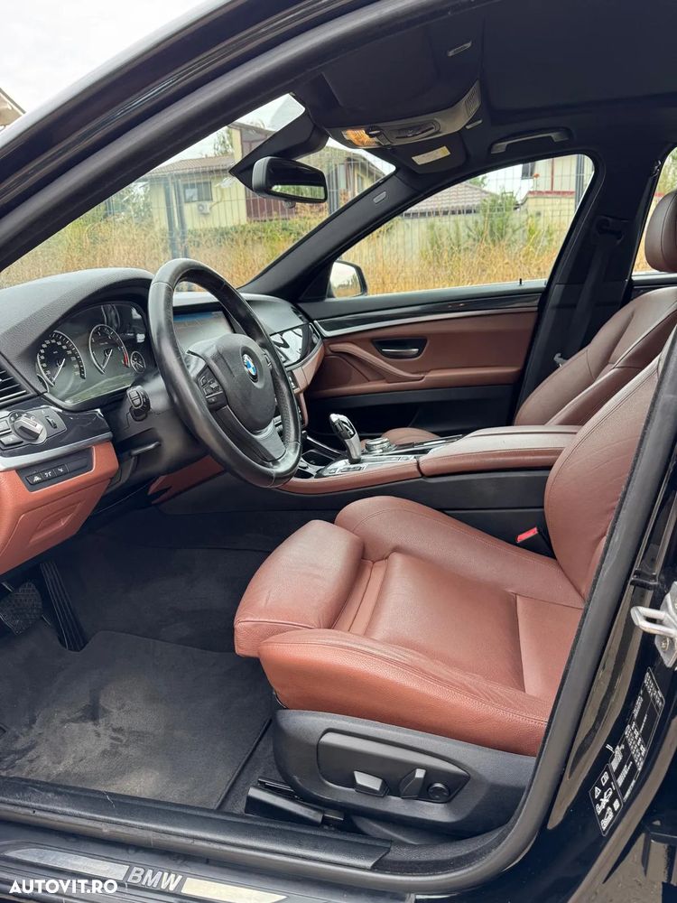 BMW Seria 5 530d xDrive Aut. - 12