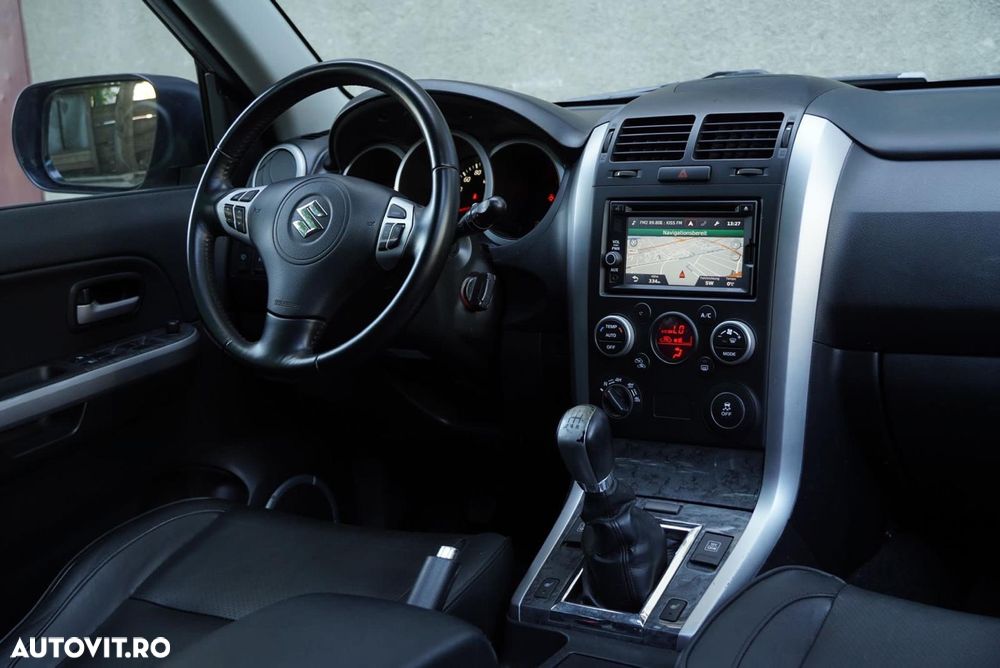 Suzuki Grand Vitara 1.9 DDIS JX - 8
