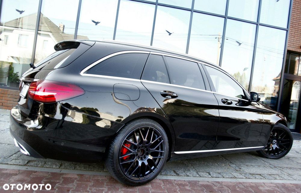 Mercedes-Benz Klasa C 250 d 9G-TRONIC - 26
