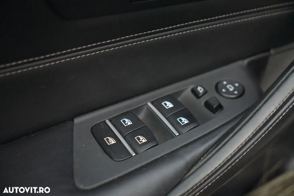 BMW Seria 5 540i xDrive AT - 20