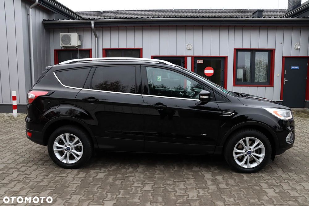 Ford Kuga 2.0 TDCi 4x4 Titanium - 6