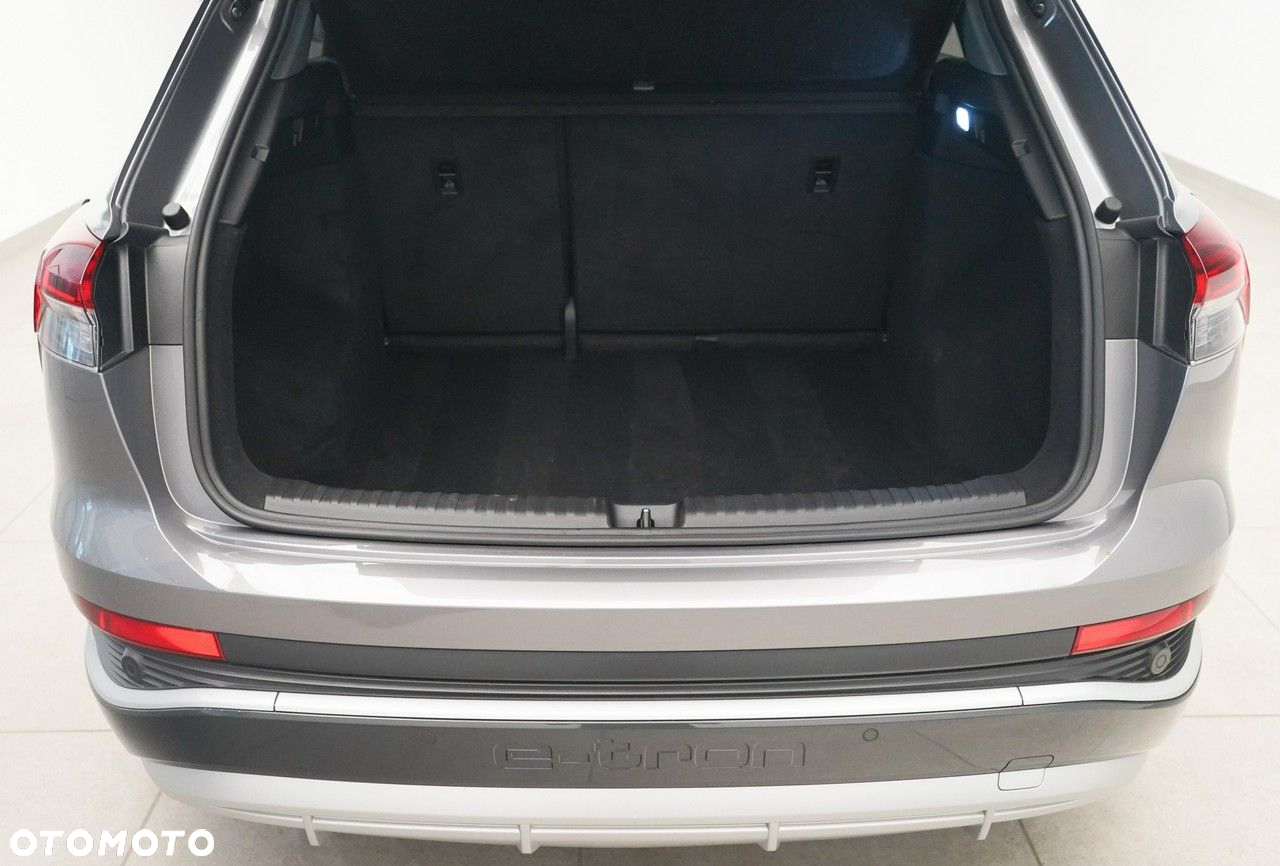Audi Q4 - 12