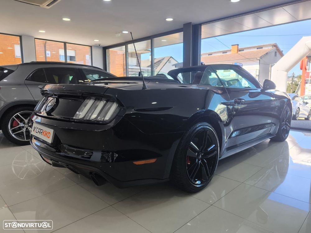Ford Mustang 2.3i EcoBoost - 8