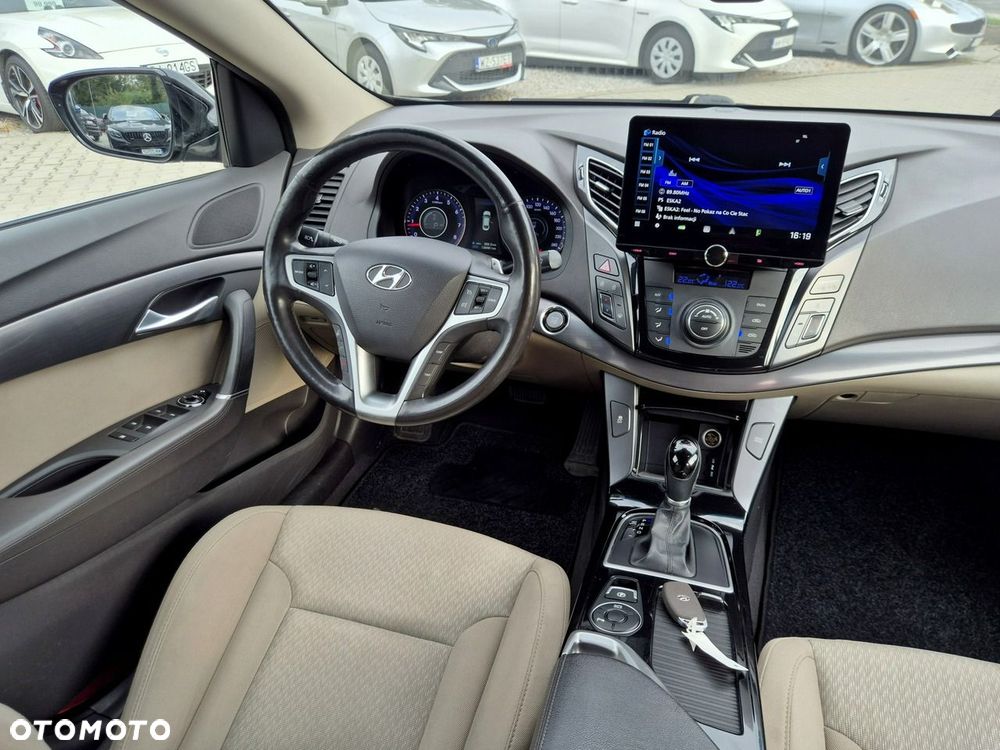 Hyundai i40 - 16
