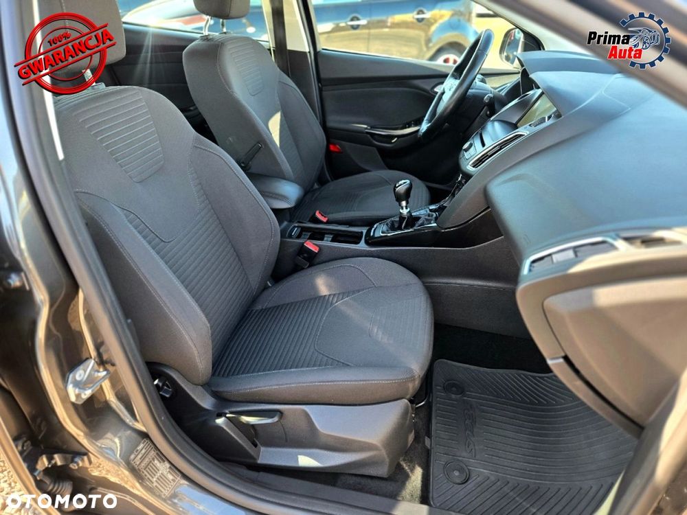 Ford Focus 1.0 EcoBoost Titanium Design - 33