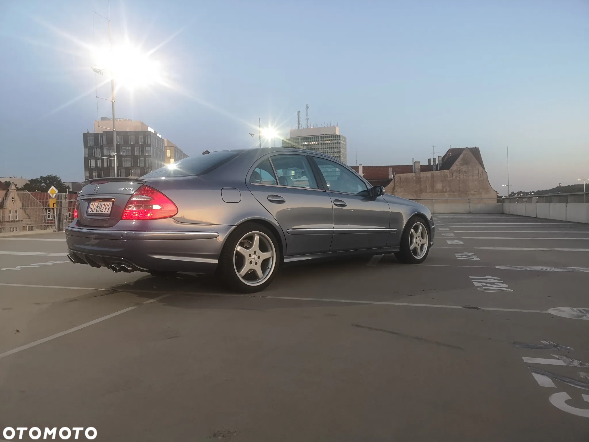 Mercedes-Benz Klasa E 500 Avantgarde - 26