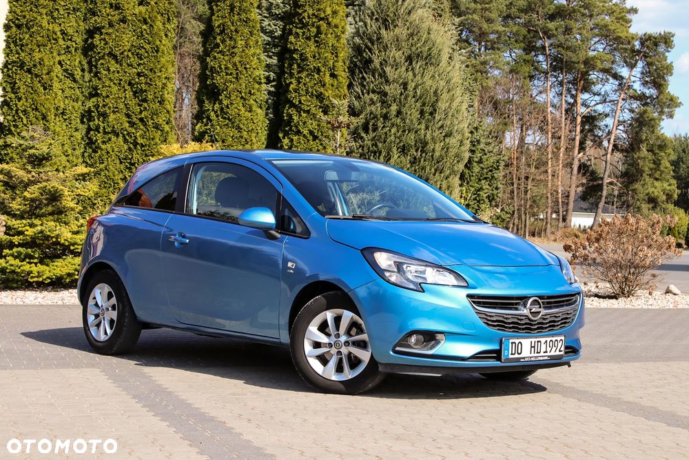 Opel Corsa 1.4 16V Cosmo - 3