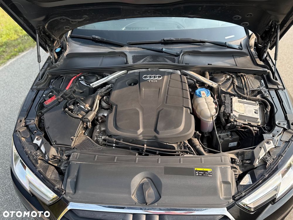 Audi A4 Limousine 2.0 TDI ultra design - 19