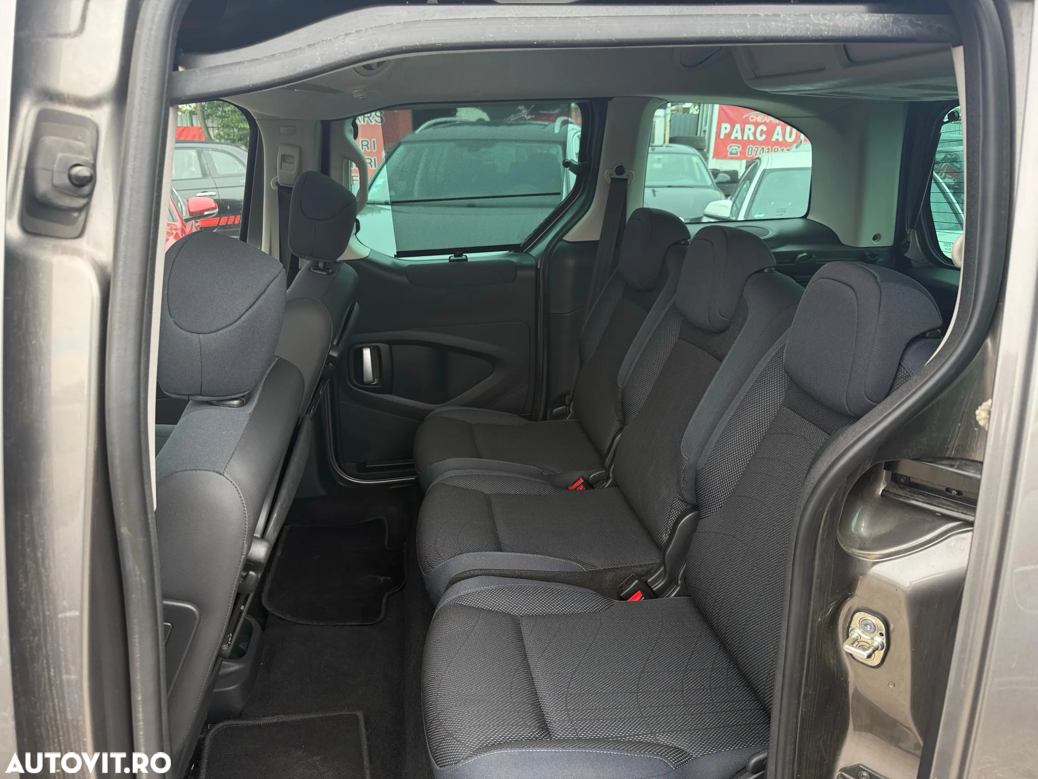 Peugeot Partner Tepee 110 Tendance mit Familien-Paket - 10