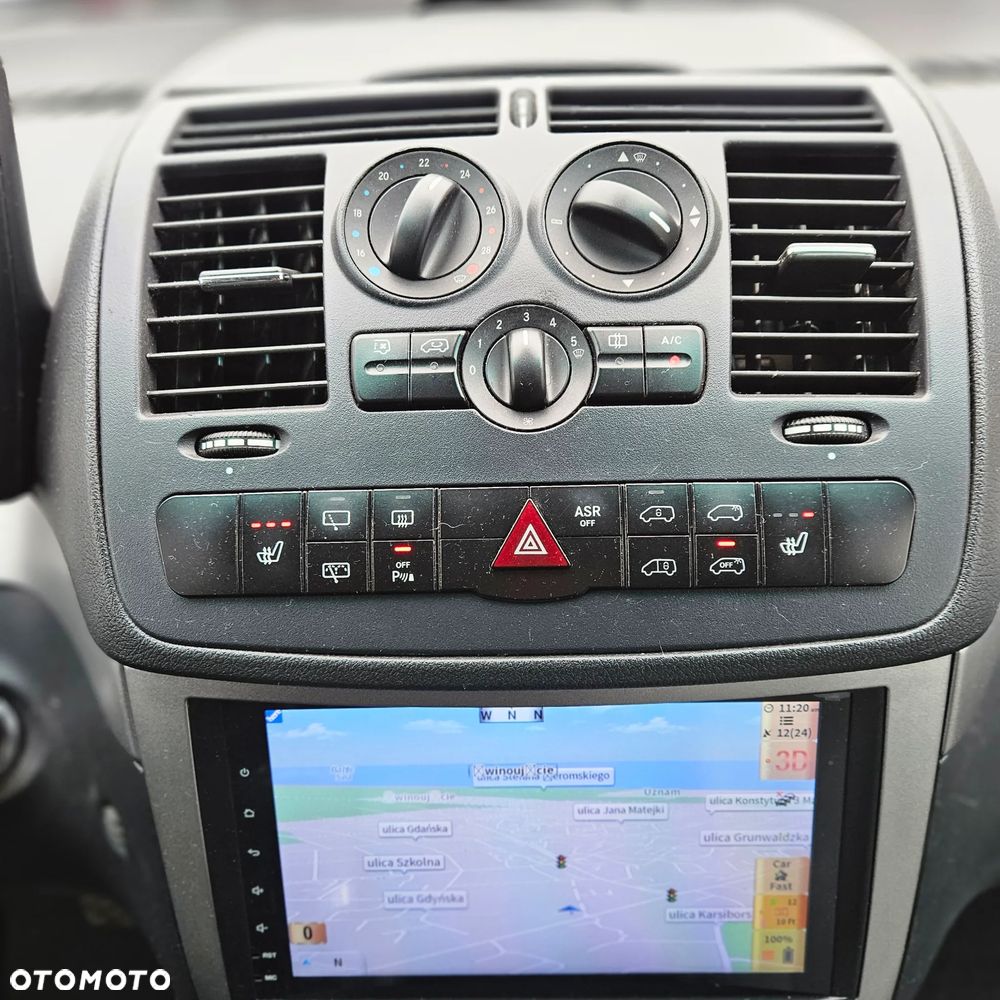 Mercedes-Benz Viano - 38