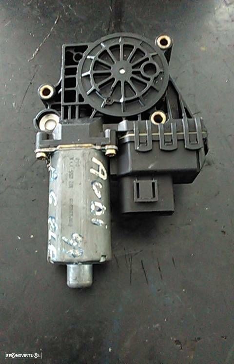 Motor Elevador Porta Frente Esq Audi A6 (4B2, C5) - 1