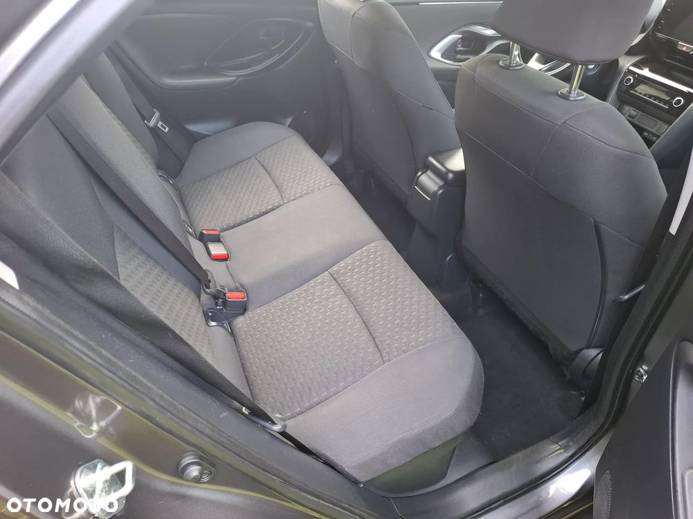 Toyota Yaris Cross Hybrid 1.5 Comfort - 13