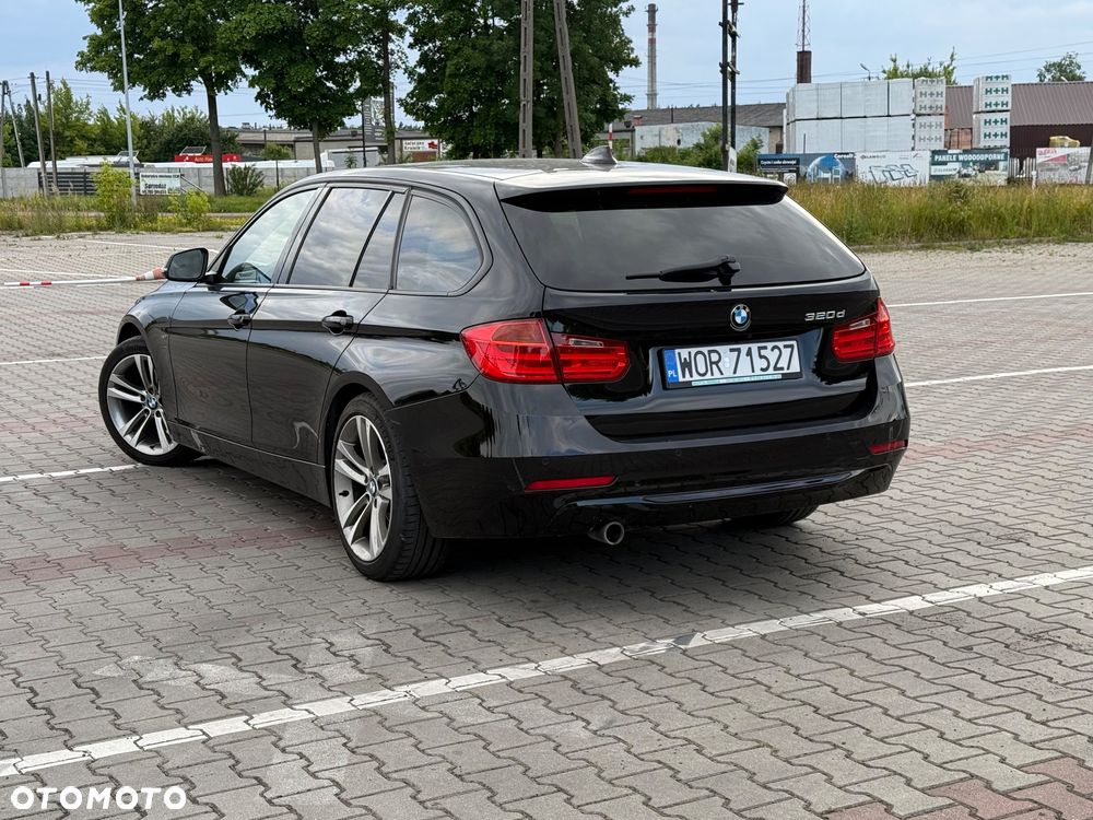BMW Seria 3 320d Touring Blue Performance Sport Line - 11