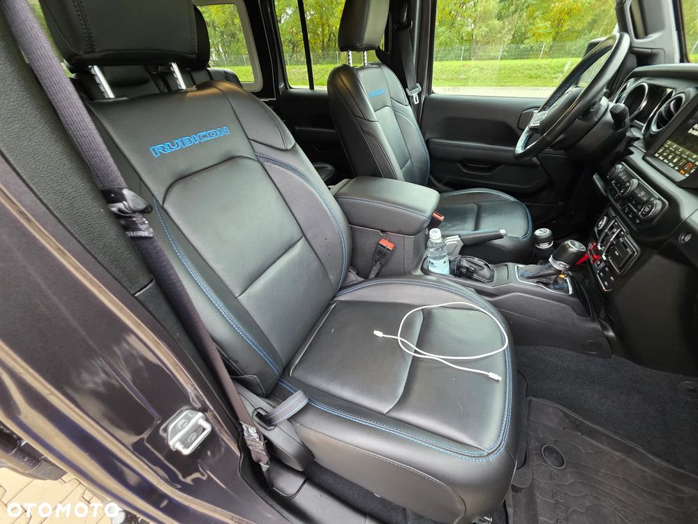 Jeep Wrangler - 18