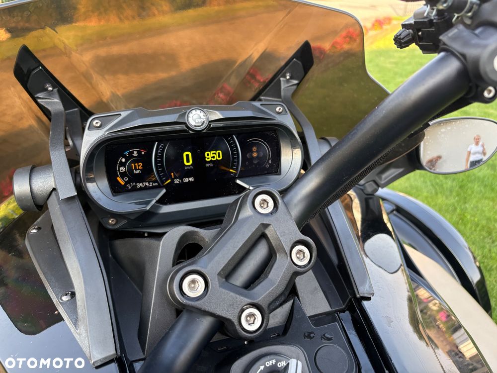 Can-Am Spyder - 5