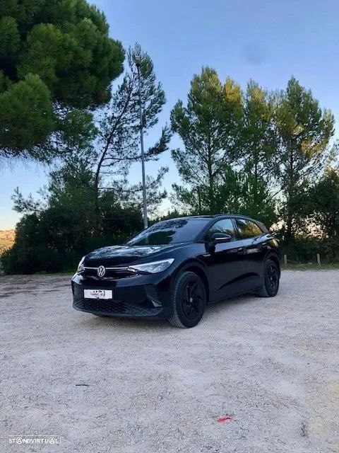 VW ID.4 Pure Black Edition