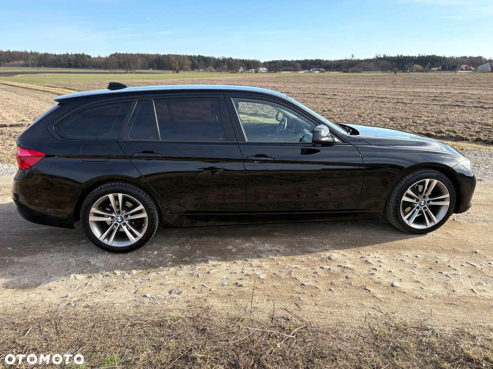 BMW Seria 3 320d Edition Luxury Line Purity - 2