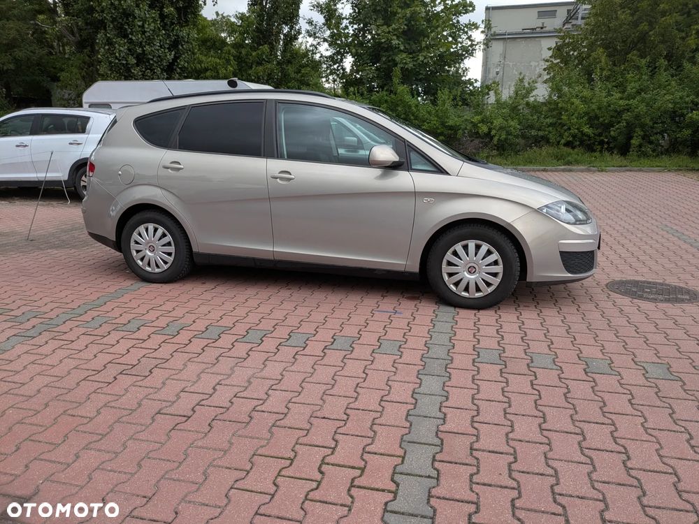 Seat Altea XL 1.6 TDI DPF CR Reference - 3
