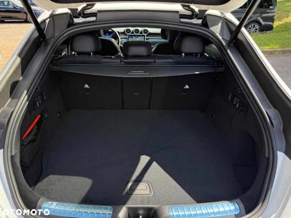 Mercedes-Benz GLC - 9