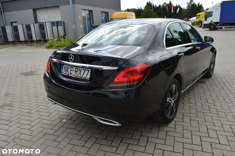 Mercedes-Benz Klasa C 160 9G-TRONIC - 11