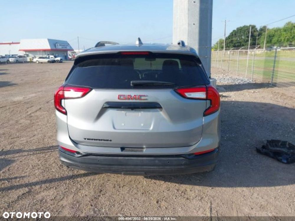 GMC Terrain - 8